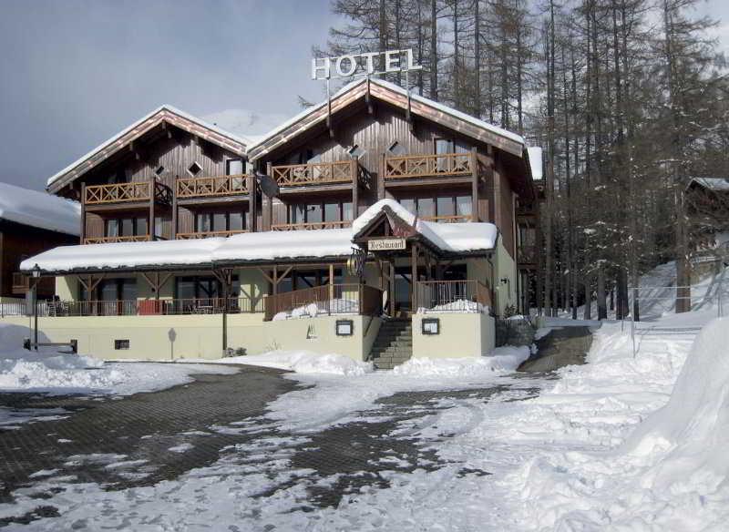 Hotel Alpenhof Oberwald Exterior foto